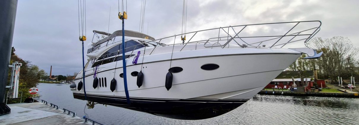 Princess 54 flybridge i stropper